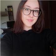 Laureata in Economia, con IELTS livello 7.5 (C1) impartisce ripetizioni di inglese a ragazzi di scuole medie e superiori